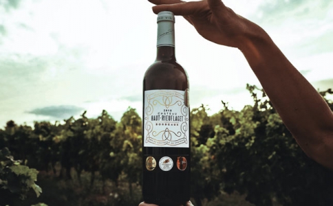 重慶進(jìn)口紅酒哪里有賣批發(fā)團(tuán)購-智利葡萄酒起源